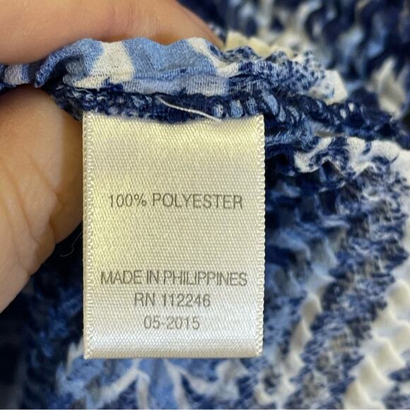 Christopher & Banks, Blue Popcorn Style Stretchy Tank Top. Size XL. - Picture 3 of 6